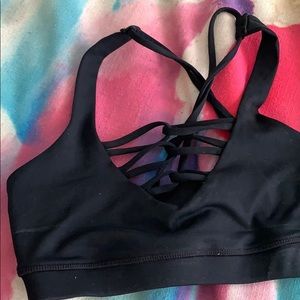 Tilyoucollpase strappy sports bra- M